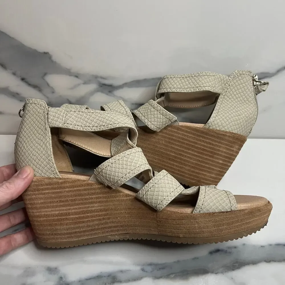 Dr Scholl's Women's Neutral Faux Leather Wedge Long Island Sandals Sz 7 EUC
